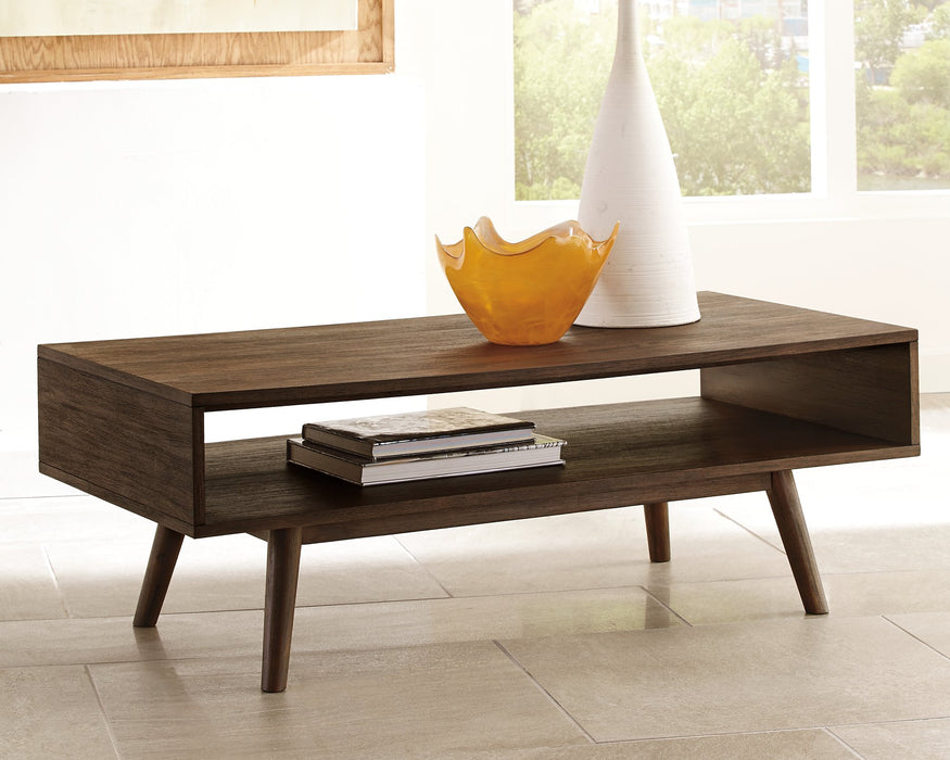Kisper Coffee Table - Evans Furniture (CO)