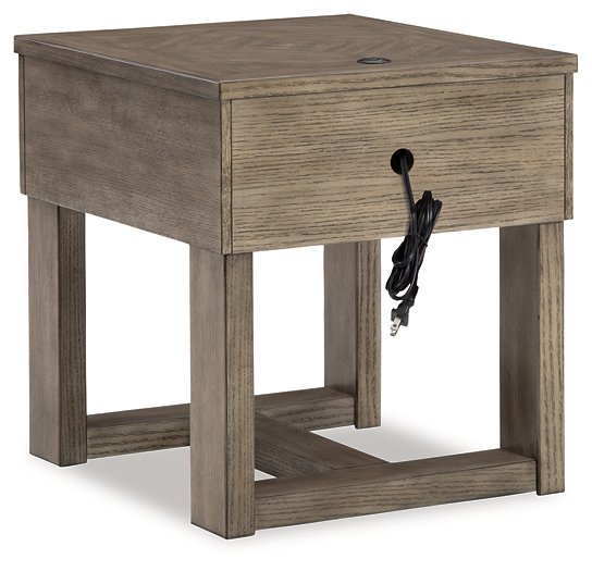 Loyaska End Table - Evans Furniture (CO)