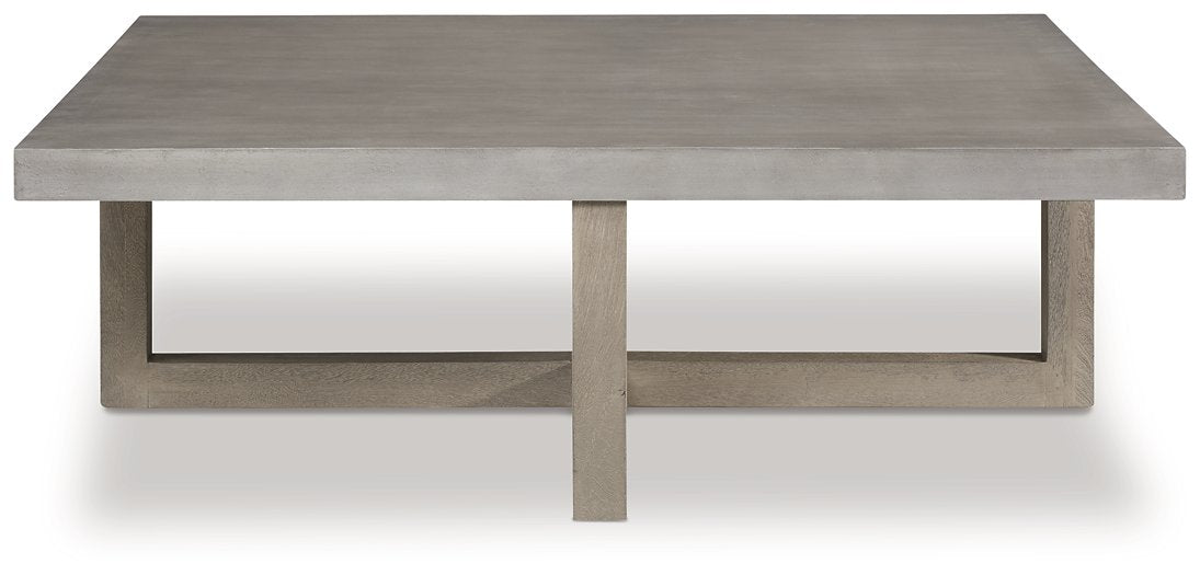 Lockthorne Coffee Table - Evans Furniture (CO)