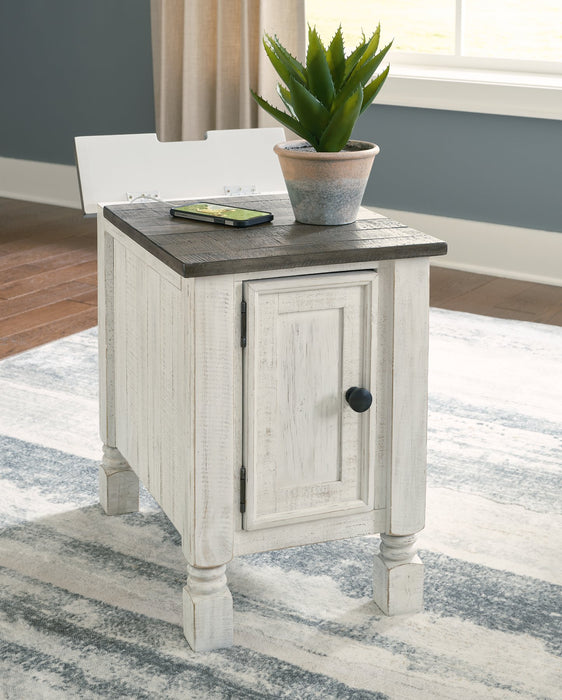 Havalance Chairside End Table - Evans Furniture (CO)