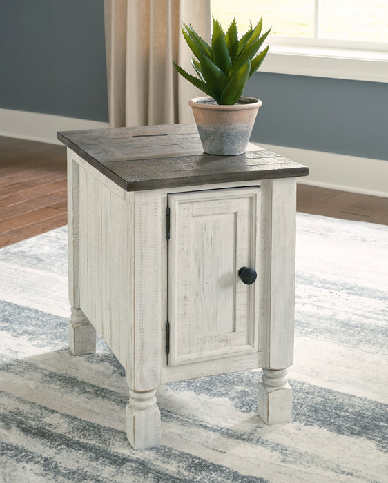 Havalance Chairside End Table - Evans Furniture (CO)