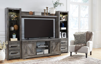 Wynnlow 4-Piece Entertainment Center - Evans Furniture (CO)